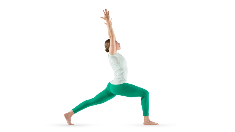 kneeling lunge yoga pose for beginners 